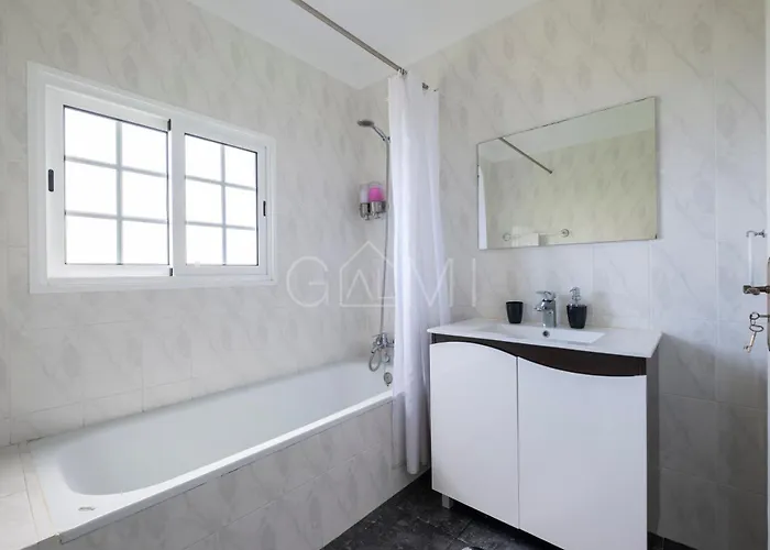 Esterinha's Ocean By Galmi